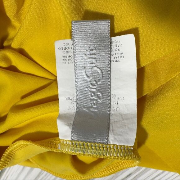 MAGICSUIT STRAPPY CROSSOVER UNDERWIRE SLIMMING TANKINI TOP 12 YELLOW - Picture 6 of 10